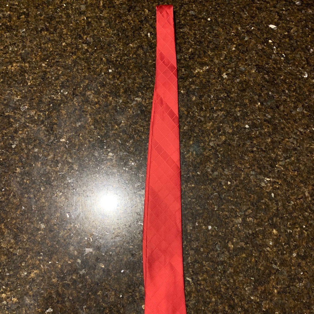 Arrow tie